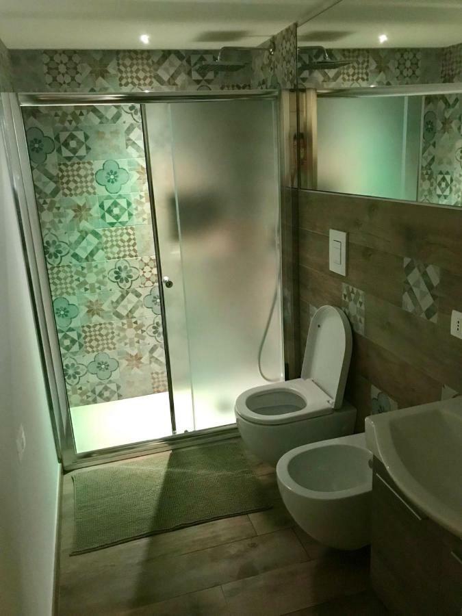 Anse' Casa Vacanze ポリニャーノ・ア・マーレ エクステリア 写真